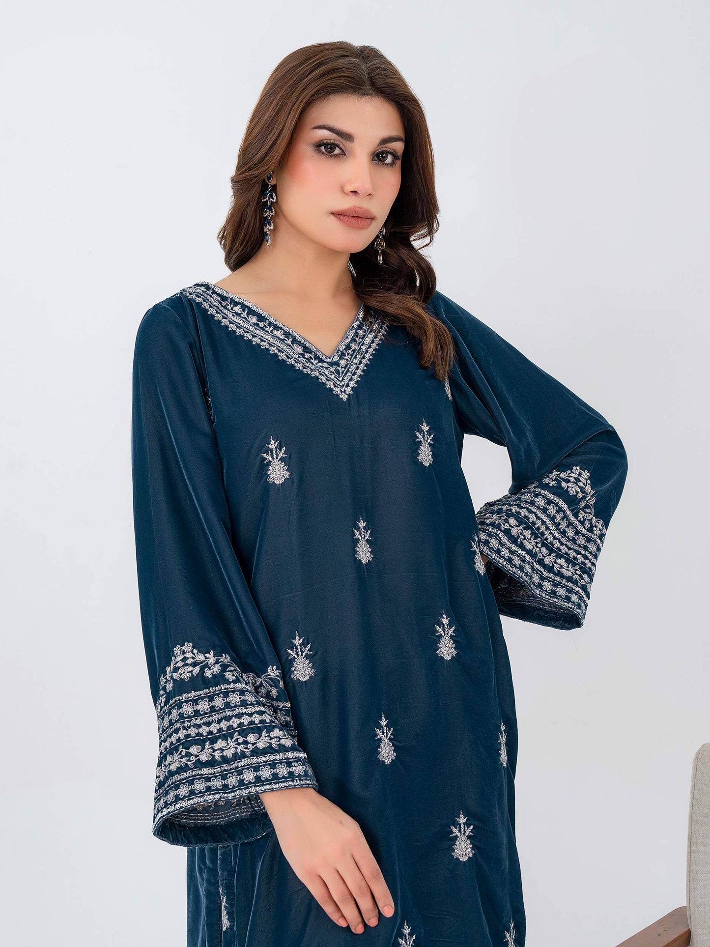 3PC EMBROIDERED MICRO 9000 VELVET DRESS - RO-539