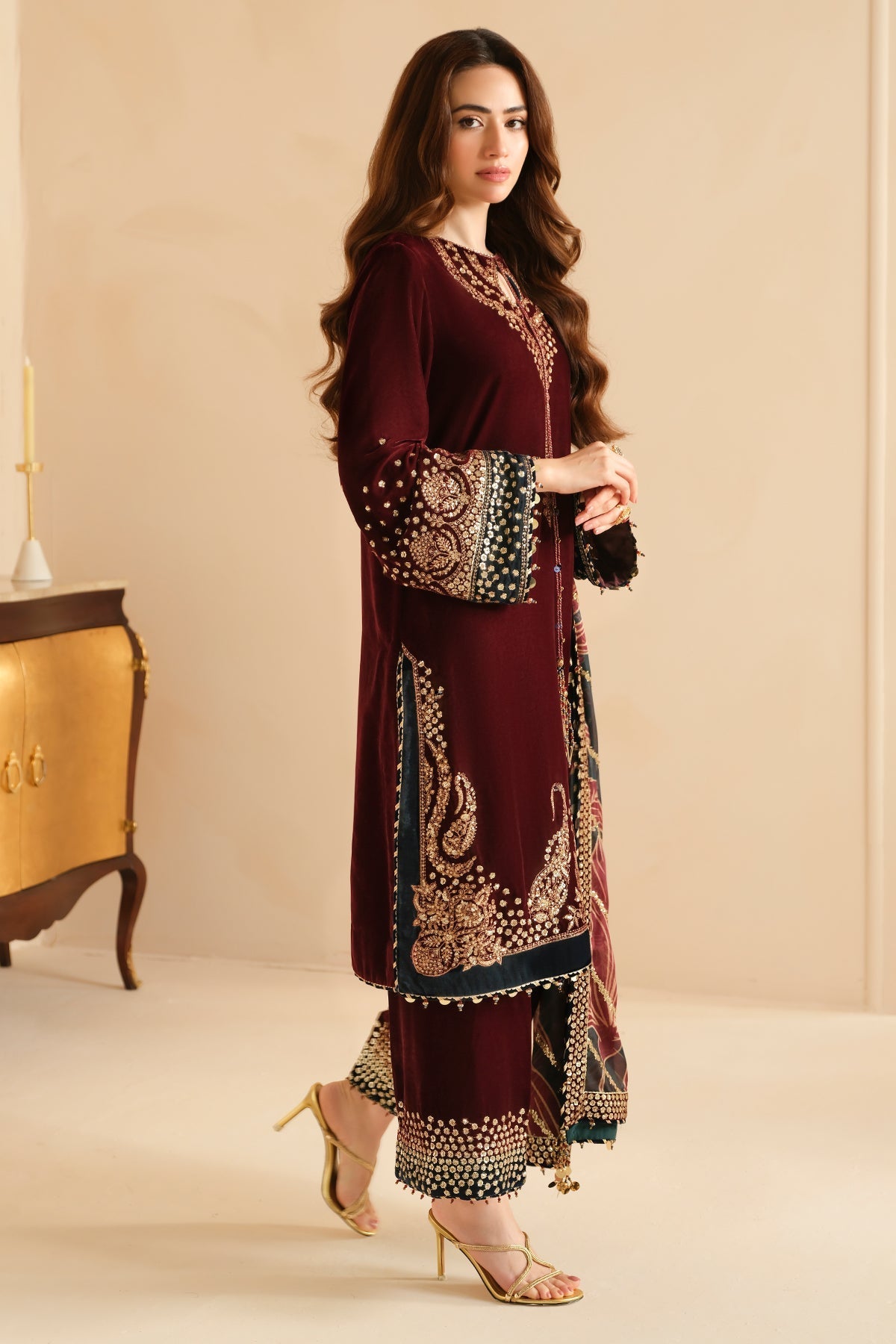 3PC EMBROIDERED MICRO 9000 VELVET DRESS - RO-538